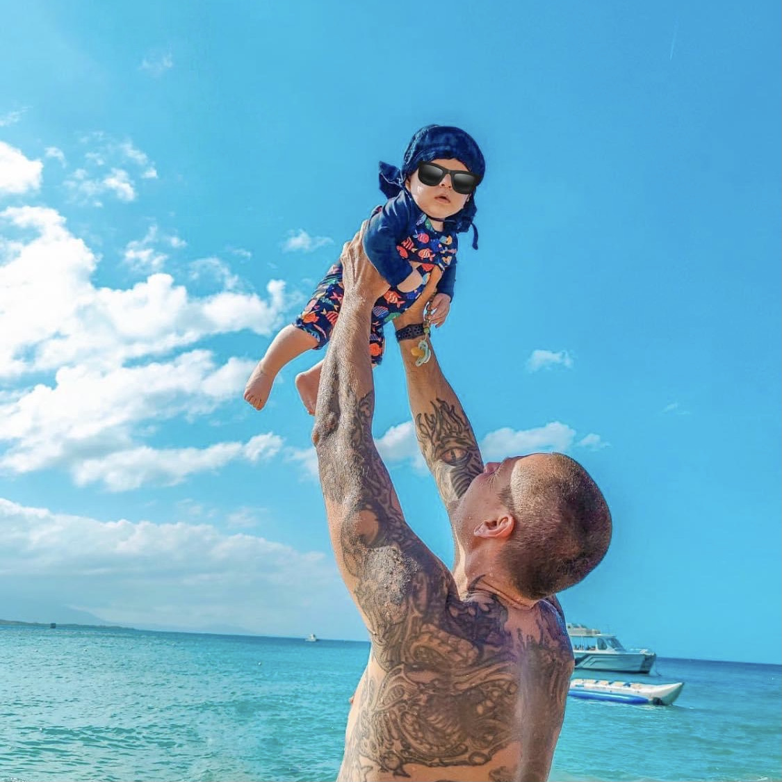 Simon ist Vater von Damian